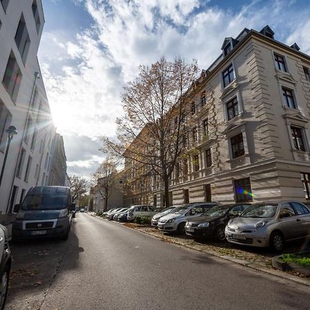 Moderne Eg-Wohnung In Sudenburg Mit Parkplatz, Top Anbindung Magdeburg Exterior photo